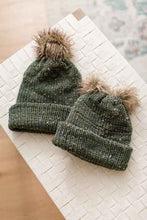 Load image into Gallery viewer, Knitted Beanie