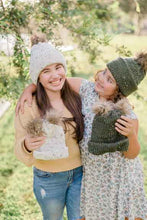 Load image into Gallery viewer, Knitted Beanie